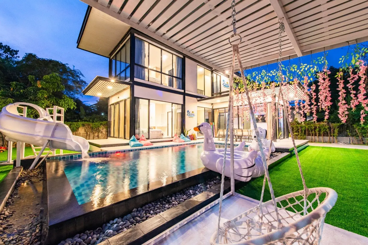 Azure Pool Villa Pattaya รูปที่ 2